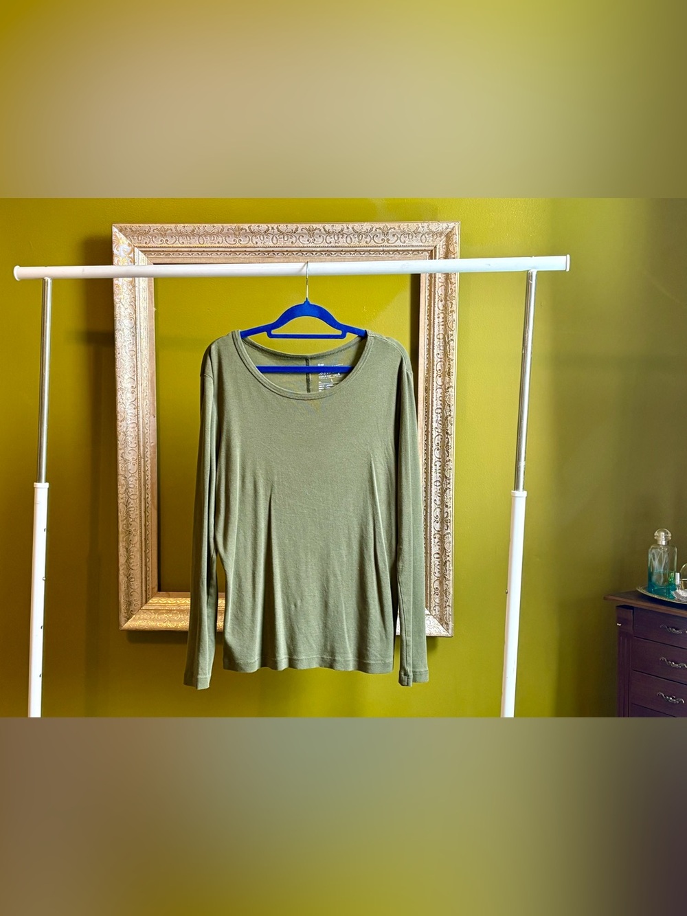 GAP Vintage Bowery Edition, L, Olive Green Long-Sleeve Crewneck Tee